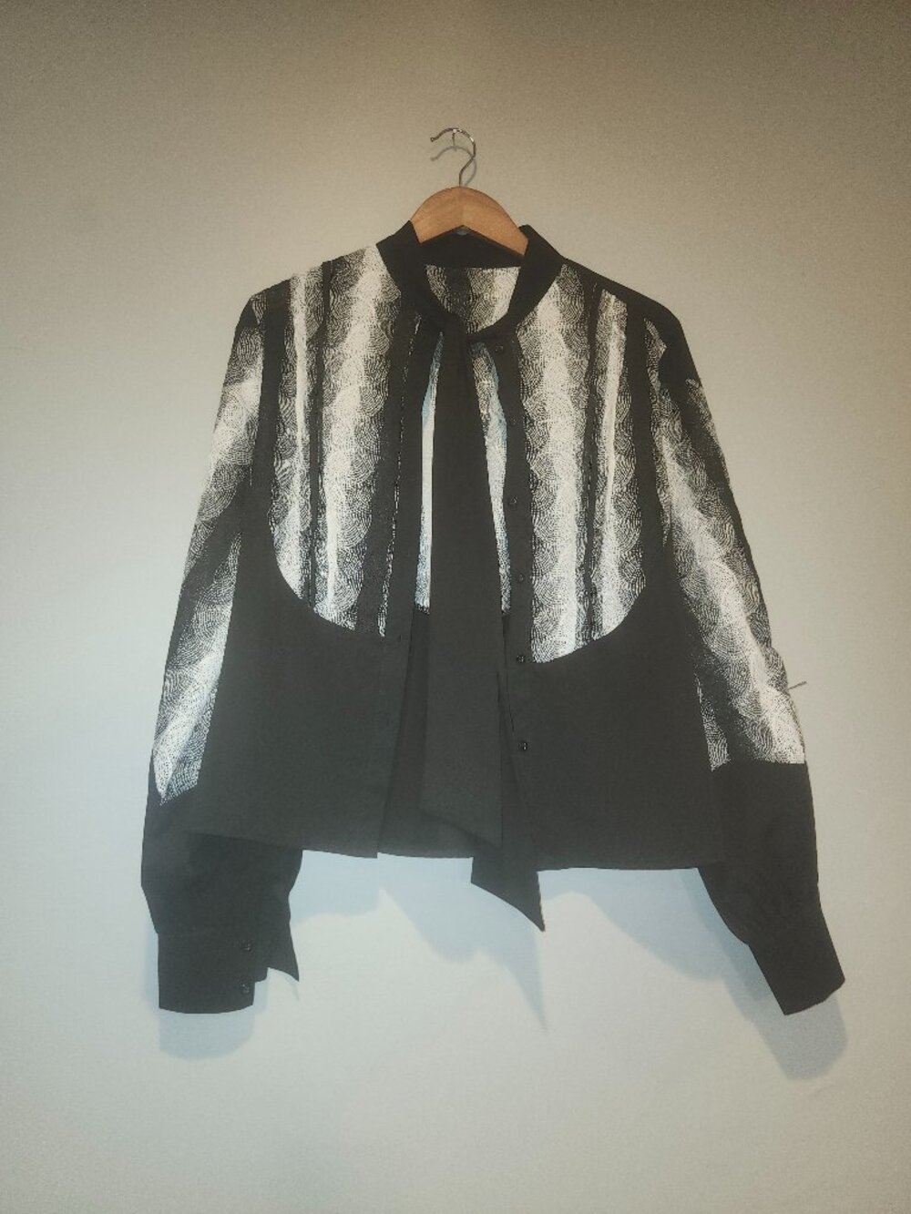 Vintage Style Button up